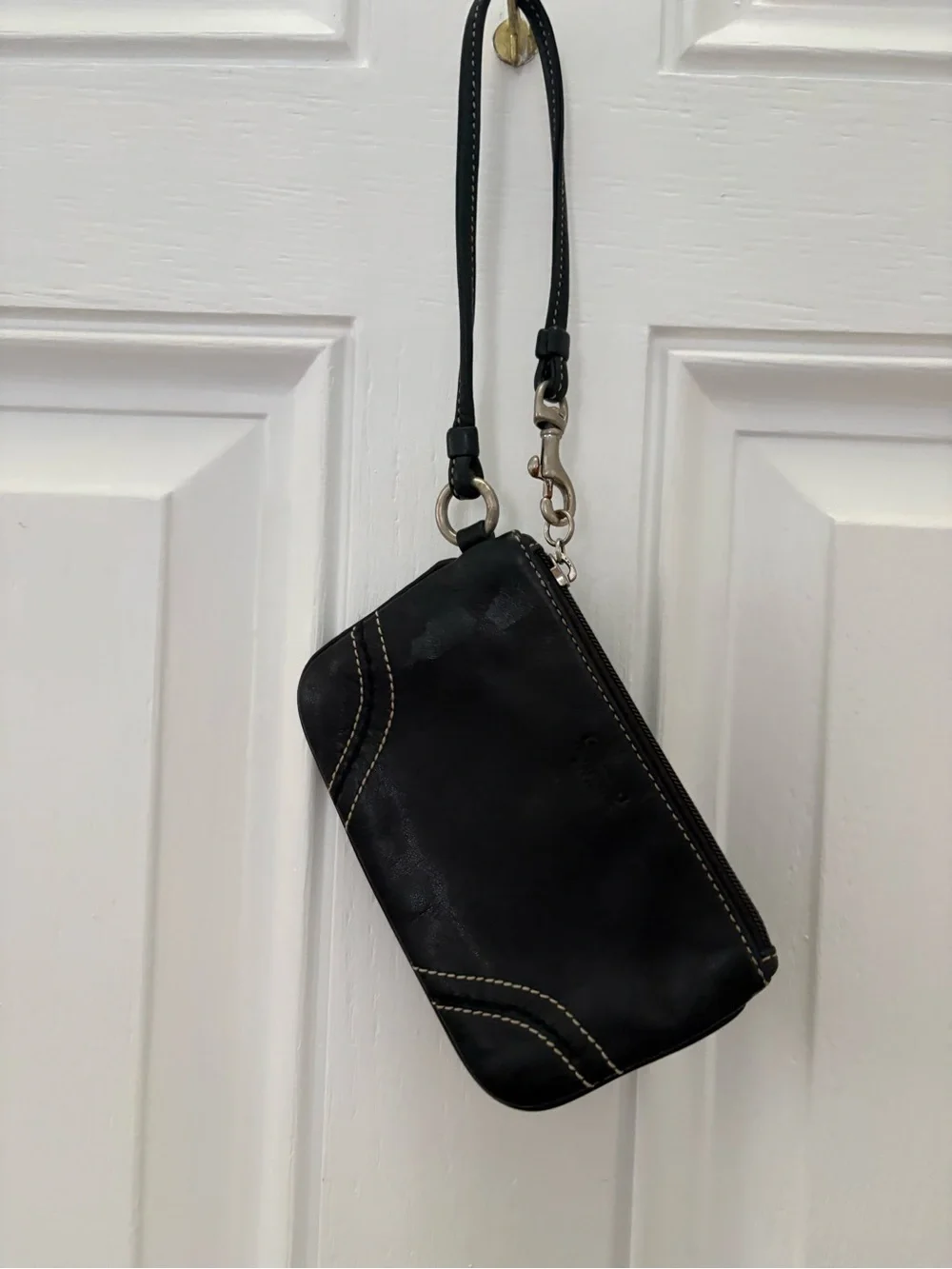 Coach two compact
